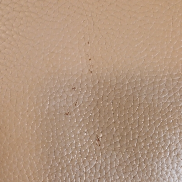 Dooney And Bourke Tan Leather Shoulder Bag - Picture 3 of 8